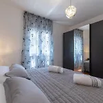 شقة Adria تروغير