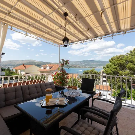Adria Apartament *